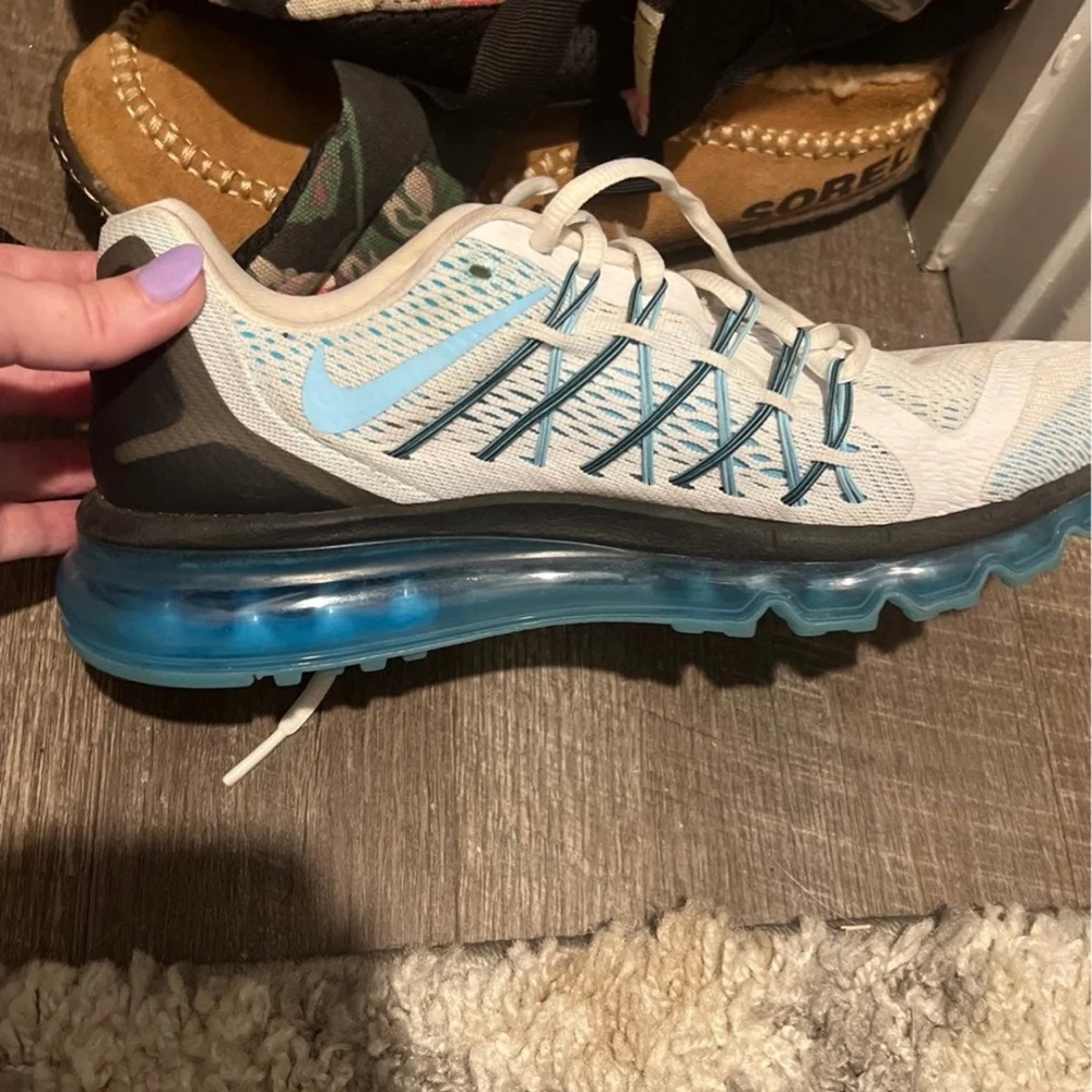 Womens nike air max shoes